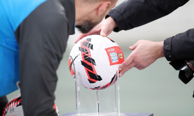 Ο επόμενος προπονητής που «τελειώνει» στη Super League