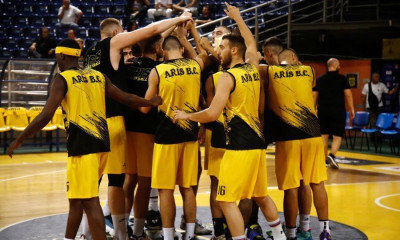 Live Streaming Άρης - Γουλβς