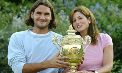 Η γυναίκα «βράχος» στο πλευρό του Ρότζερ Φέντερερ - Το Love story του αιώνα γεννήθηκε στο κορτ!