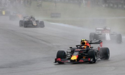 Formula 1: «Στέψη» του Φερστάπεν στην Σινγκαπούρη – Όλα τα σενάρια