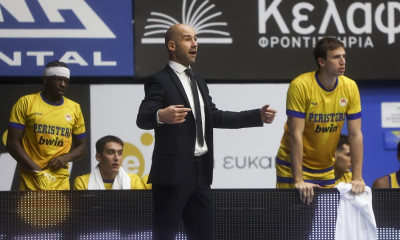 Περιστέρι - Μπνέι Χερτζέλιγια 86-70: Θριαμβευτικό ντεμπούτο για τον Βασίλη Σπανούλη (video)