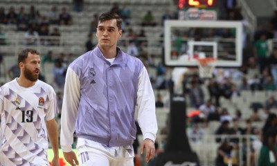 Παναθηναϊκός-Ρεάλ Μαδρίτης: Αποδοκιμασίες για τον Μάριο Χεζόνια στο ΟΑΚΑ (video)