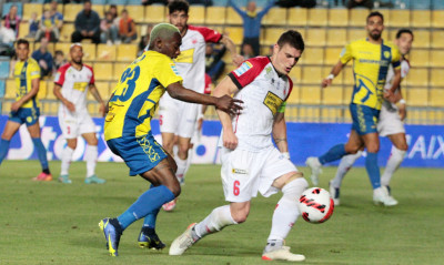 Super League: Αυλαία σε Αγρίνιο και Νίκαια