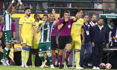 Κάκος για το πέναλτι στο Παναθηναϊκός-Αστέρας: «Ξεκάθαρη παράβαση, έπρεπε να αποβληθεί ο Ιγκλέσιας»