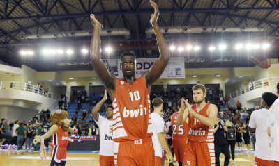 Ολυμπιακός: Με... 11άδα και Μπλακ στην Πάτρα - Εκτός οι Φαλ, Κάνααν και Παπανικολάου!