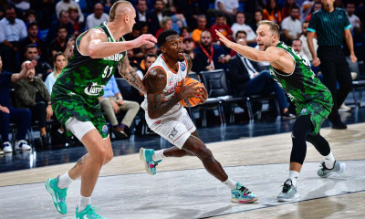 Γαλατάσαραϊ - Λέγκια Βαρσοβίας 86-71: Αήττητη η ομάδα του Πιστιόλη στο BCL