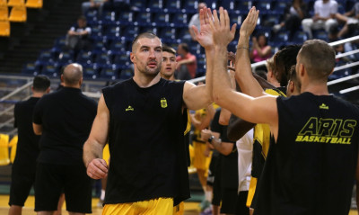 Άρης: Έκανε μέρος της προπόνησης ο Καββαδάς