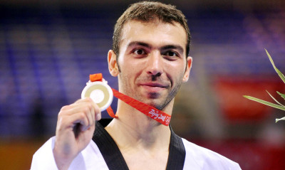 Αλέξανδρος Νικολαΐδης: Τι είναι το «καρκίνωμα nut» που τον «νίκησε»