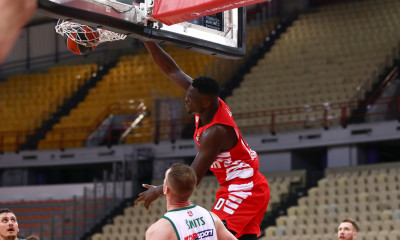 Ολυμπιακός-Ζαλγκίρις 90-80: Κυρίαρχος με Φαλ και Βεζένκοφ!