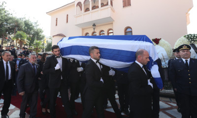 Αλέξανδρος Νικολαΐδης: Ρίγη συγκίνησης στο «ύστατο χαίρε» (photos)