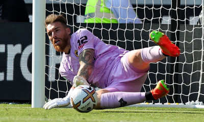 Γουλβς: Απίστευτος Σα – Παίζει με σπασμένο καρπό από τον Αύγουστο