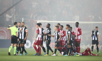 Ολυμπιακός-ΠΑΟΚ: Οργή στον «Δικέφαλο» - «Αδιανόητη κωλοτούμπα Τρεϊμάνις»