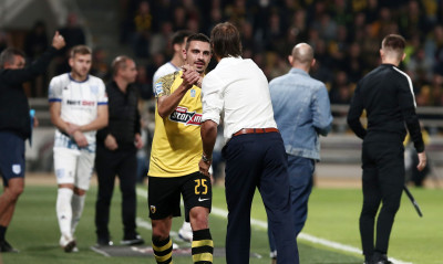 ΑΕΚ: Τρίβει τα χέρια του από ικανοποίηση ο Αλμέιδα - Ο ευχάριστος «πονοκέφαλος» του Αργεντίνου