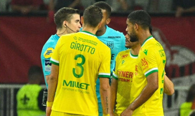 Ligue 1: Ισοφαρίστηκε με πέναλτι στο 90+7’ η Ναντ