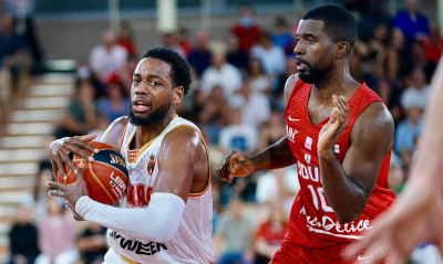 Μονακό: Tα χρειάστηκε αλλά νίκησε και ετοιμάζεται για Ολυμπιακό