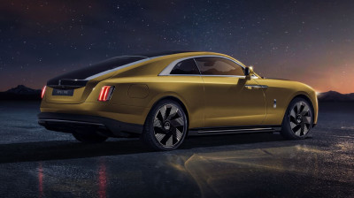 H νέα Rolls-Royce Spectre είναι ένα concept car 100+ ετών που μπαίνει σε παραγωγή