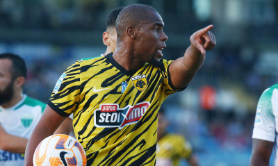 AEK: Ελπίδες για Χατζισαφί, αλλά προβάδισμα ο Σιντιμπέ με ΠΑΟΚ