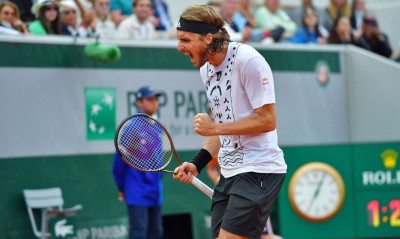 Απόψε η νέα «μάχη» του Τσιτσιπά – «Κανείς δεν μένει μαζί σου για πάντα, μάθε να επιβιώνεις μόνος»