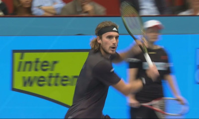 Στέφανος Τσιτσιπάς: Με break πήρε το πρώτο σετ (video)