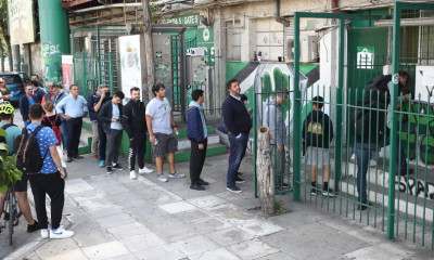 Παναθηναϊκός: Πολιορκία στη Λεωφόρο για τα εισιτήρια με Βόλο (video+photos)