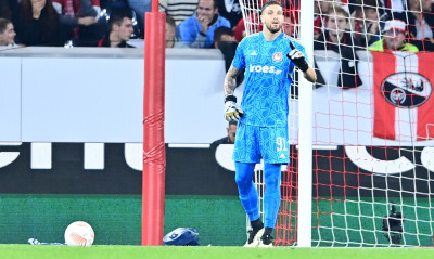 Φράιμπουργκ-ΟΛυμπιακός: Φοβερή απόκρουση του Πασχαλάκη, κράτησε το 0-1! (video)