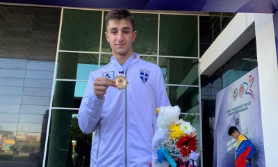 Καράτε: Παγκόσμιος Πρωταθλητής ο Ηλίας Ψωμάς στους εφήβους (vid) - «Το πίστευα από τον πρώτο αγώνα»