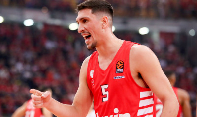 Ολυμπιακός: Χωρίς Λαρεντζάκη, ΜακΚίσικ με Λαύριο