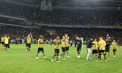 ΑΕΚ-ΠΑΟΚ: Πάρτι με τη λήξη στην «Αγιά Σοφιά-OPAP Arena», αποθεώθηκαν παίκτες και Αλμέιδα (video)