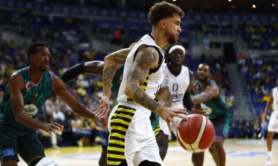 Φενέρμπαχτσε - Καρσίγιακα 100-88: Πάει «τρένο» με Ουίλμπεκιν!