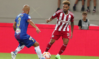 Ολυμπιακός: «Φεύγει ο Ντε Λα Φουέντε, ανάμεσα στις υποψήφιες η Βαγιαδολίδ»