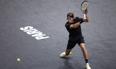 Στέφανος Τσιτσιπάς: Εύκολη πρεμιέρα στο Masters του Παρισιού (video)