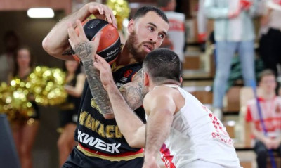 Μονακό-Ερυθρός Αστέρας 85-77: Με «εντολή» Μάικ Τζέιμς στην κορυφή