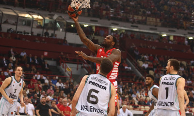 Ολυμπιακός-Μπλακ: «Αν πω τι να αλλάξουμε, ίσως δεχθώ... πρόστιμο»!