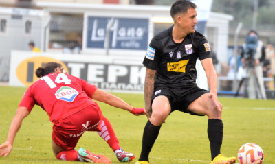 Λαμία-Βόλος 2-2: Ματσάρα, γκολάρες, αλλά χωρίς νικητή! (vids+pics)