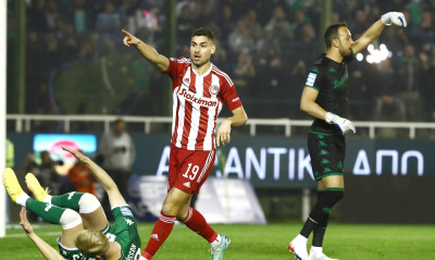 Παναθηναϊκός-Ολυμπιακός: «Οβίδα» Μασούρα, τρομερή επέμβαση ο Μπρινιόλι (video)