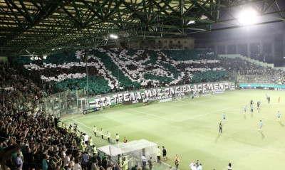 Θύρα 13: «Αλληλεγγύη στους οπαδούς του Άρη, προσοχή στον κόσμο μας σήμερα»