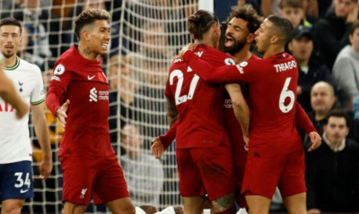 Premier League: Ο Σαλάχ «εκτέλεσε» την Τότεναμ και έδωσε ανάσα στην Λίβερπουλ