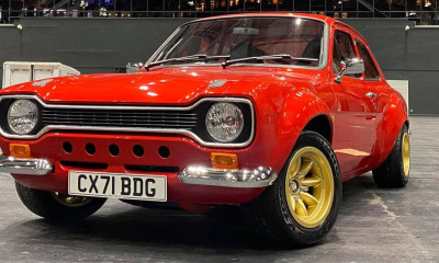 Τι θα λέγατε για ένα ολοκαίνουργιο Ford Escort Mk1 rally spec;