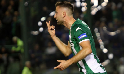 Παναιτωλικός-Παναθηναϊκός: Η φάση με το πέναλτι που ζήτησαν οι «πράσινοι» στο Αγρίνιο (photos)