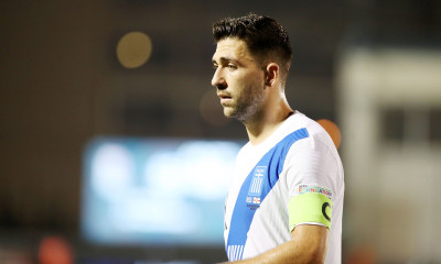 Σπουδαία διάκριση Μπακασέτα: Τιμήθηκε ως ο κορυφαίος μεσοεπιθετικός στην Τουρκία