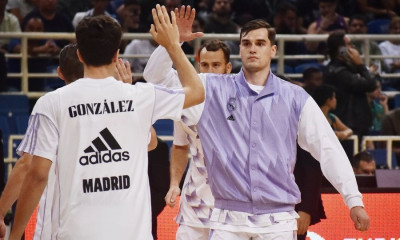 Euroleague: Ο Μάριο Χεζόνια έκανε τη φάση της χρονιάς στο Ρεάλ-Εφές (video)