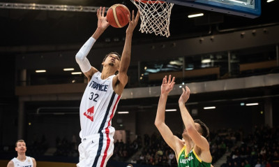 Προκριματικά Παγκοσμίου Κυπέλλου 2023: Με «όργια»Ουεμπανιάμα εύκολα η Γαλλία την Λιθουανία