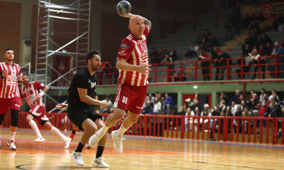 Χάντμπολ ανδρών: Ο Ολυμπιακός σταμάτησε το αήττητο σερί του ΠΑΟΚ