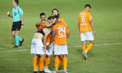 Ιωνικός: Πειθαρχικό παράπτωμα και καμπάνα για Τσιγκρίνσκι, Κάνιας - Εκτός με Αστέρα Μεντόσα, Μάσας