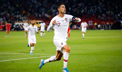 «Βόμβες» Κριστιάνο Ρονάλντο: «Δε με σεβάστηκε η Γιουνάιτεντ και με έκανε μαύρο πρόβατο»