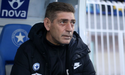 Λαμία: Συζητάει με Παντελίδη!