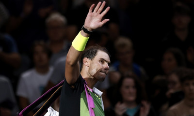 ATP Finals: Ο Ναδάλ στα πρόθυρα του αποκλεισμού, έχασε και από τον Οζέ-Αλιασίμ (video)