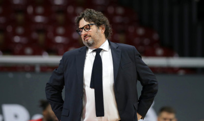 Τρινκιέρι: «Διψάμε για νίκες - Από τα φαβορί για την Euroleague ο Ολυμπιακός»