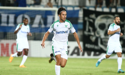 Λεβαδειακός: Διαζύγιο με τον Ρεγκίς