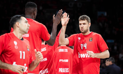 Live streaming Ολυμπιακός-Κολοσσός